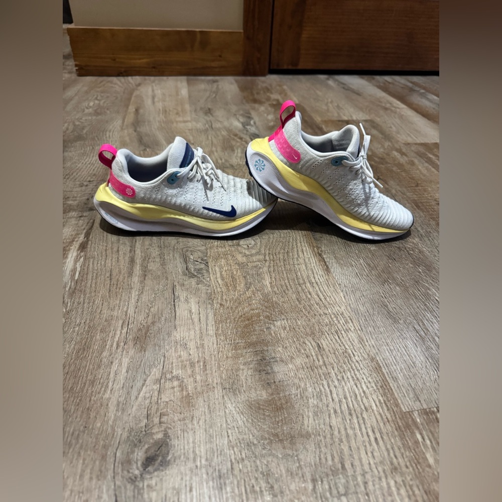 Nike React X Infinity Athletic Shoes - Picture 6 of 10
